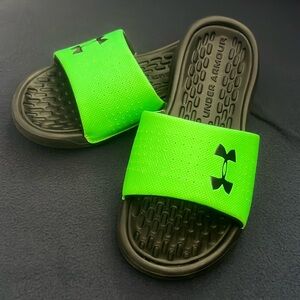 Under Armour Youth Slides 5y